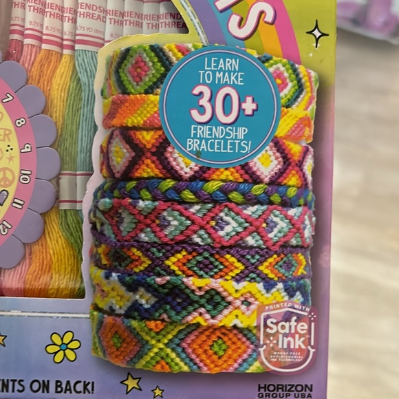 Friendship bracelet kit nwt unopened crafty maker kit steam fashion nwt - Picture 4 of 5